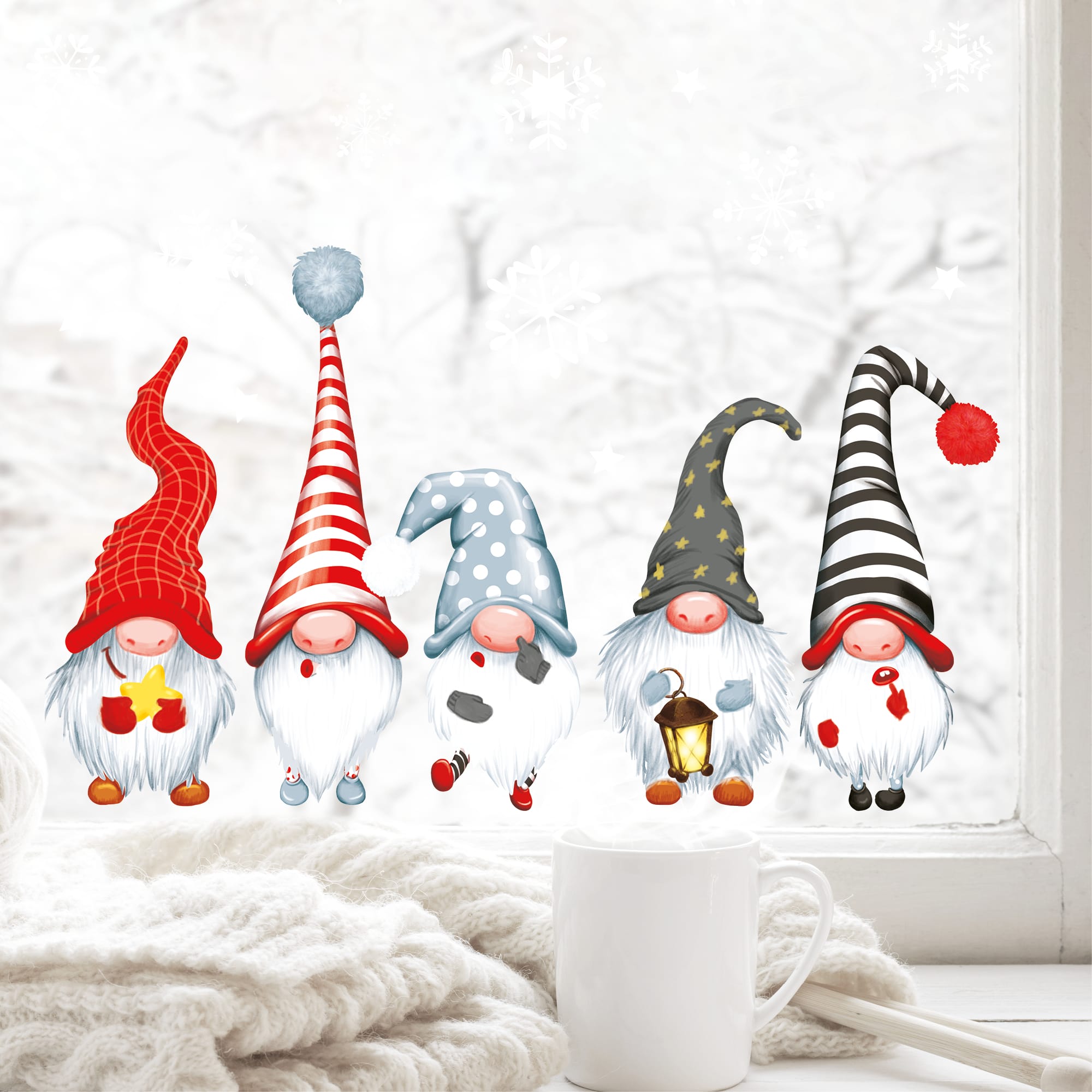 Auf dem Bild ist das Produkt: Fensterbild Weihnachten Winter 5 Zwerge Wichtel und Schneeflocken Fensteraufkleber zum Preis von €13.9 abgebildet.