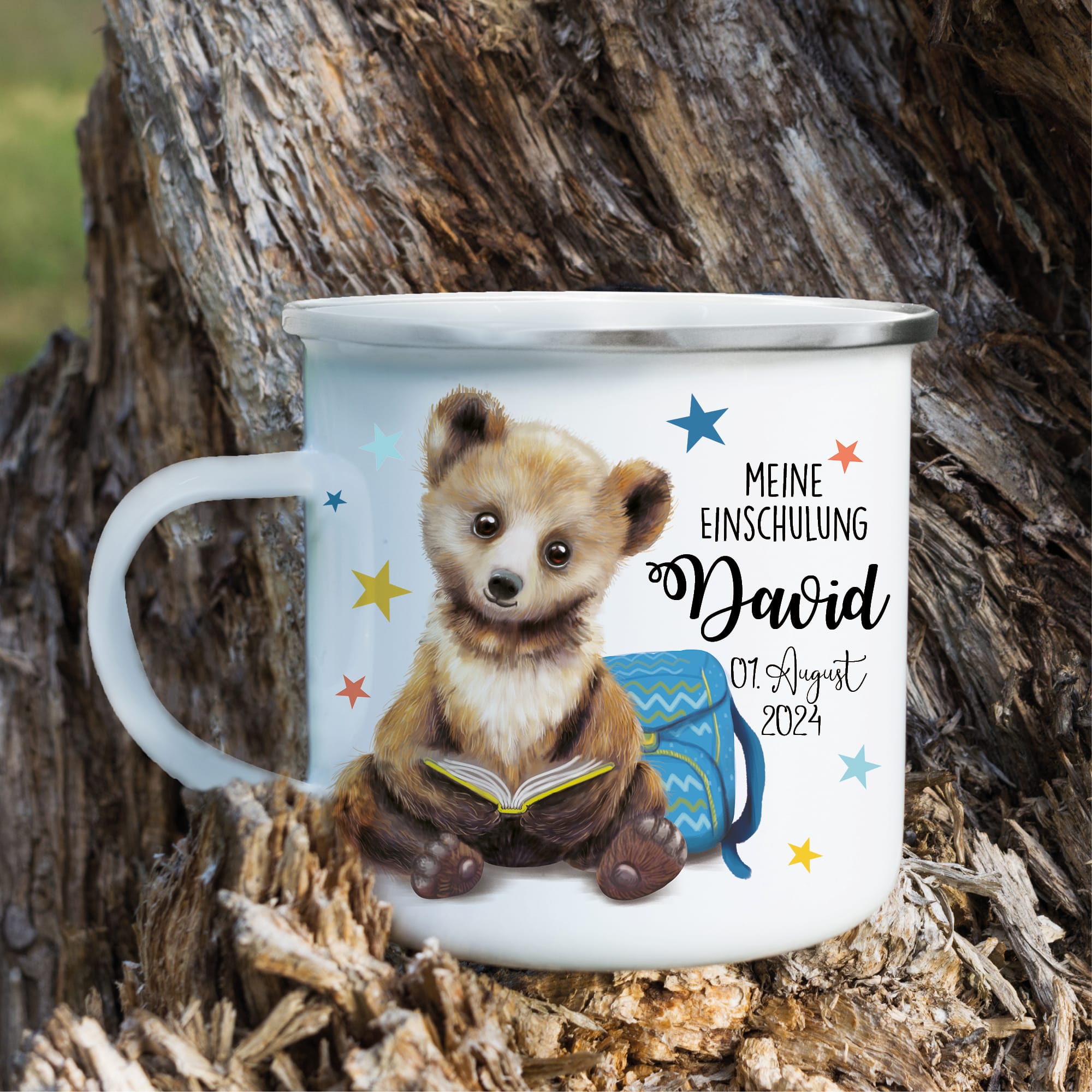 Auf dem Bild ist das Produkt: Kindertasse Emaille personalisierter Becher Bär Schulkind Einschulung Geschenk Schulanfang zum Preis von €18.9 abgebildet.