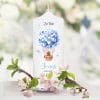 Auf dem Bild ist das Produkt: Taufkerze Heißluftballon Blumen Junge Mädchen Waschbär Hase rosa blau bedruckt mit Namen Datum und Taufspruch oder ohne zum Preis von €5.90 abgebildet.