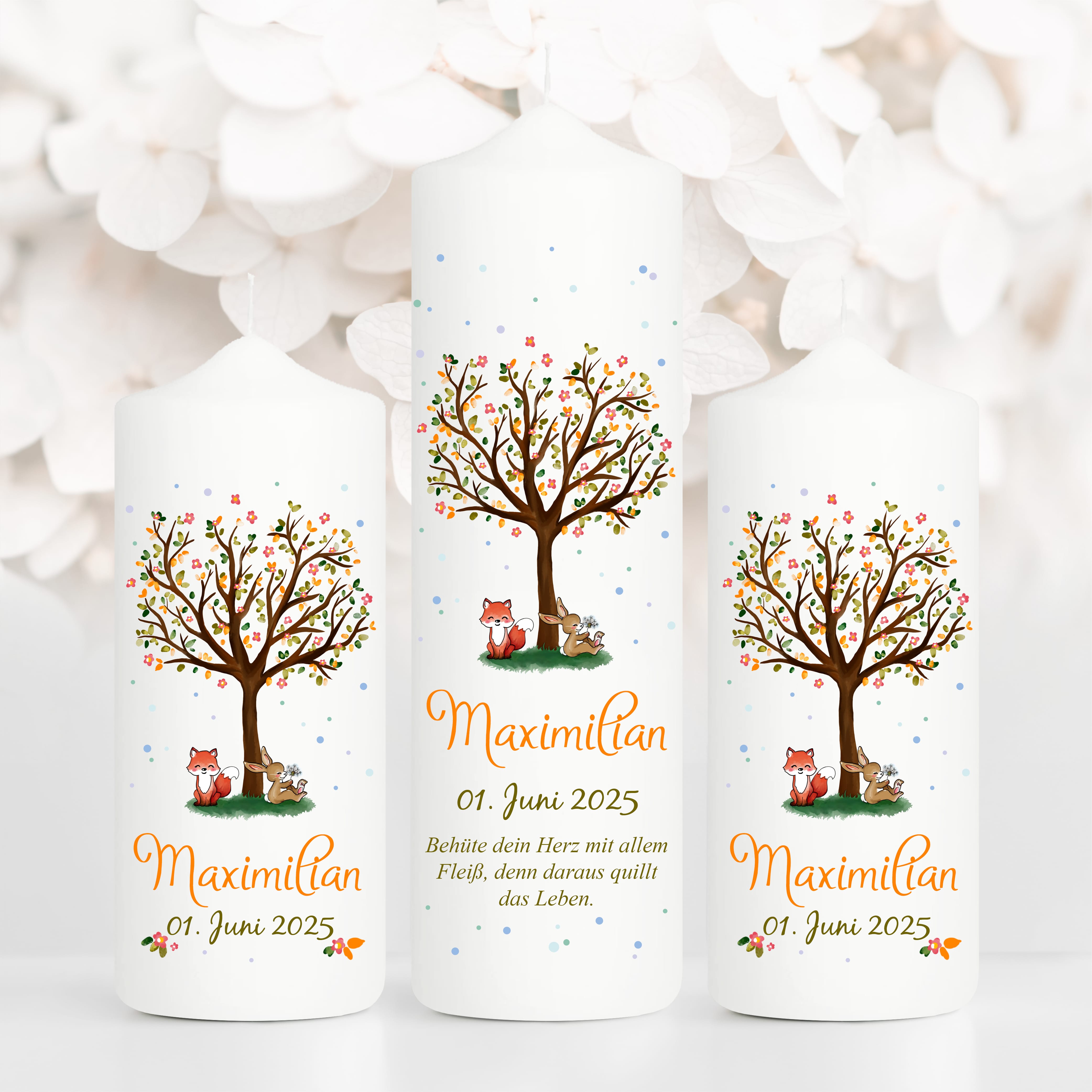 Auf dem Bild ist das Produkt: Taufkerze Kerze zur Taufe Baum Spruch Taufspruch individualisierbar tree Hase und Fuchs zum Preis von €6.4 abgebildet.