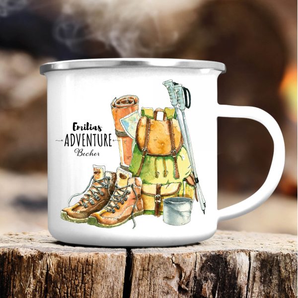 Auf dem Bild ist das Produkt: Campingbecher Emaille Adventure Becher mit Namen Wandersachen Geburtstagsgeschenk zum Preis von €18.90 abgebildet.