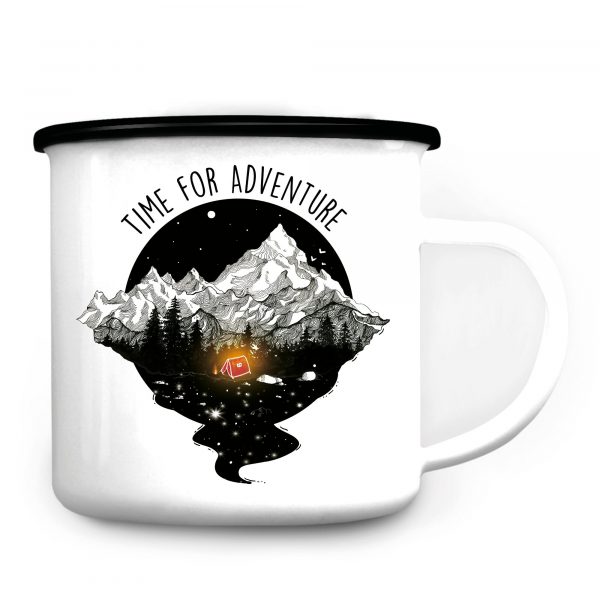 Auf dem Bild ist das Produkt: Campingbecher Emaille Zelt mit Lagerfeuer vor Bergen Time for adventures, Geburtstagsgeschenk, Geschenk zu Ostern zum Preis von €16.9 abgebildet.