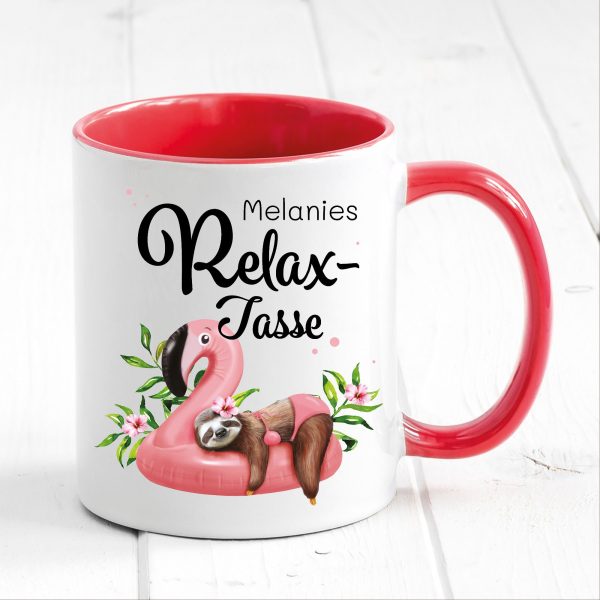 Auf dem Bild ist das Produkt: Relax Tasse bunt personalisiert Faultier auf Flamingo Geschenk Becher zum Preis von €18.9 abgebildet.