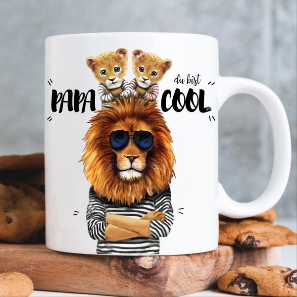 Auf dem Bild ist das Produkt: Vatertagsgeschenk Tasse bedruckt Löwe Papa du bist cool Löwenkind Junge  Mädchen Geschenk Geburtstag Papa, Ostergeschenk zum Preis von €16.9 abgebildet.
