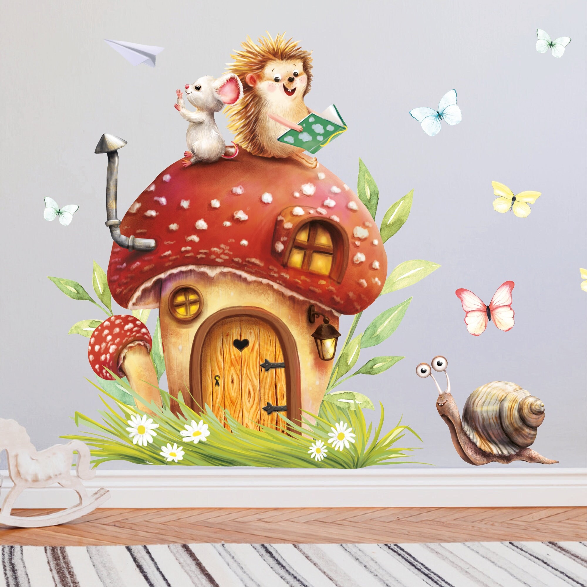 Wandtattoo Kinderzimmer Pilzhaus mit Igel, Maus und Mausetür, Kinderzimmerdeko, Babyzimmer