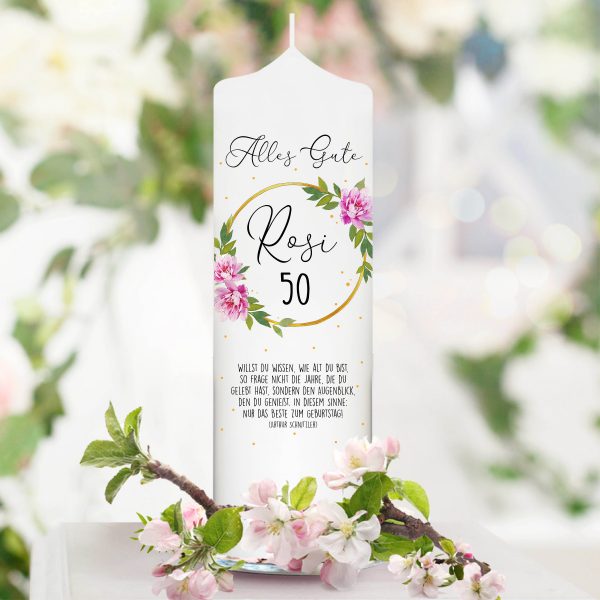 Auf dem Bild ist das Produkt: Weiße Geburtstagskerze Kerze zum Geburtstag oder Geburt Rosenkranz mit Namen Zahl und Spruch zum Preis von €5.9 abgebildet.