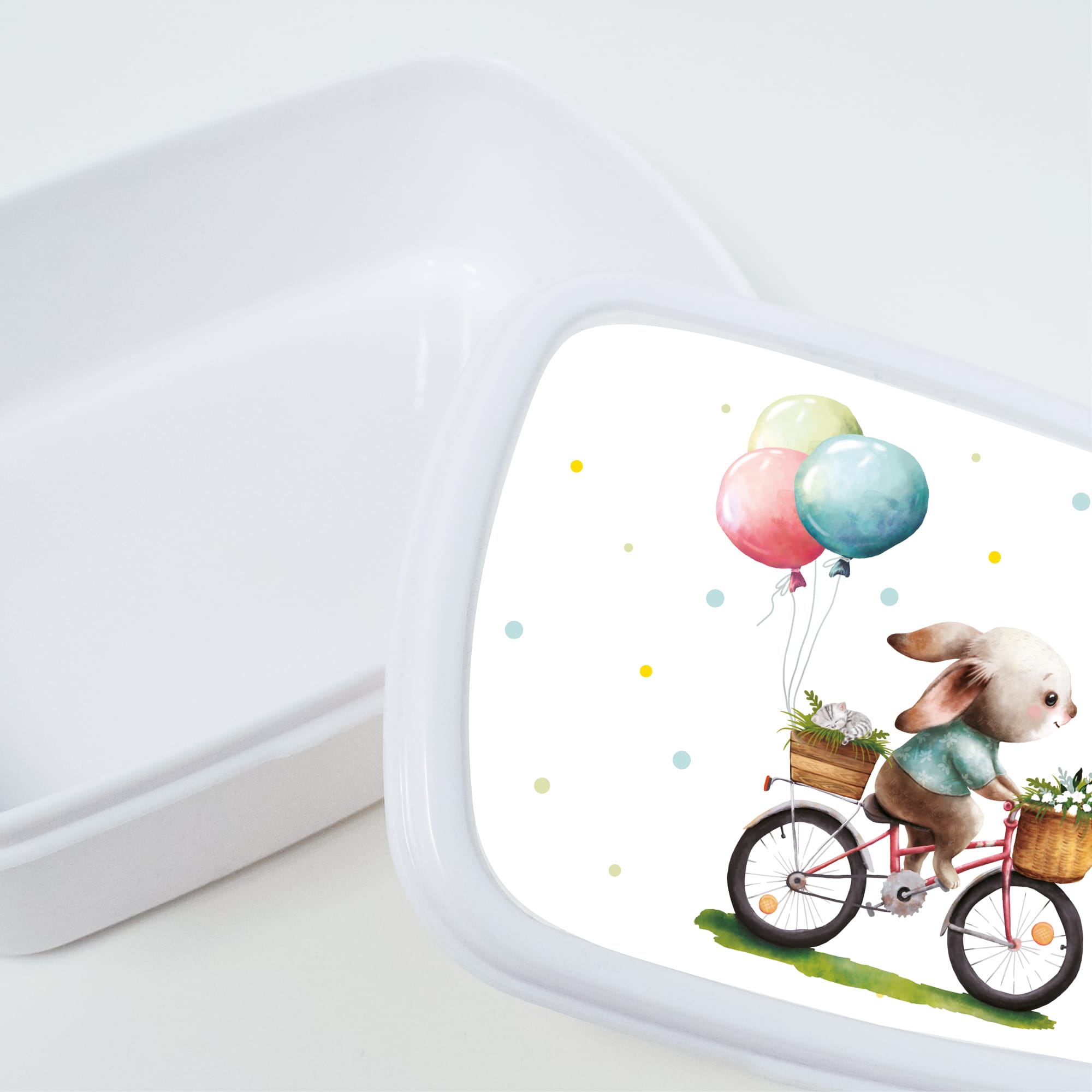 Auf dem Bild ist das Produkt: Brotdose Hase auf Fahrrad Schulkind 2024 personalisiert mit dem Wunschnamen kratz- und bruchsicher Geschenk Einschulung Geburtstag zum Preis von €19.9 abgebildet.