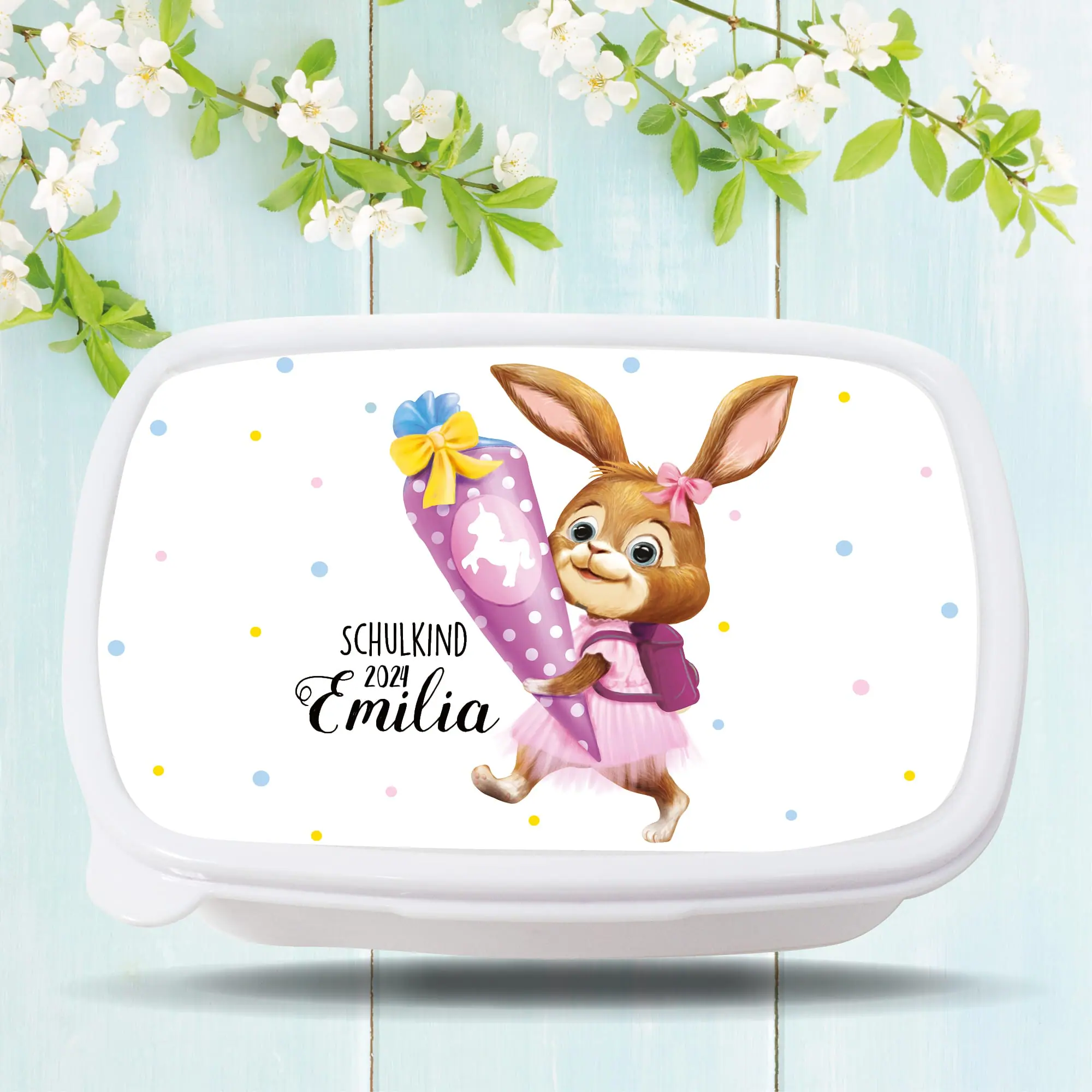 Auf dem Bild ist das Produkt: Personalisierte Brotdose Hase Schultüte anpassbar mit Wunschnamen kratz- und bruchsicher Geschenk Einschulung Schulanfang zum Preis von €19.9 abgebildet.