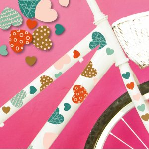 Auf dem Bild ist das Produkt: Fahrradaufkleber 64 Herzen Farbig Fahrrad Sticker Fahrraddesign Kinderfahrrad, Geburtstagsgeschenk zum Preis von €16.90 abgebildet.