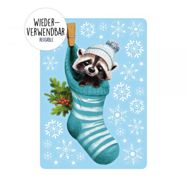 Auf dem Bild ist das Produkt: Fensterbild Weihnachten Winter Waschbär Socke Schneeflocken Kinderzimmer Fensterdeko wiederverwendbar zum Preis von €13.90 abgebildet.