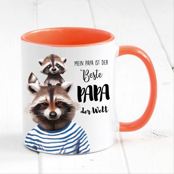 Auf dem Bild ist das Produkt: Tasse bedruckt mit Waschbär Mein Papa ist der beste Papa der Welt, Geschenk Kaffeetasse Kaffeebecher, Vatertag zum Preis von €17.90 abgebildet.