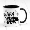 Auf dem Bild ist das Produkt: Tasse bedruckt Papa Bär Geschenk Kaffeetasse Kaffeebecher Vatertag Vatertagsgeschenk zum Preis von €17.90 abgebildet.