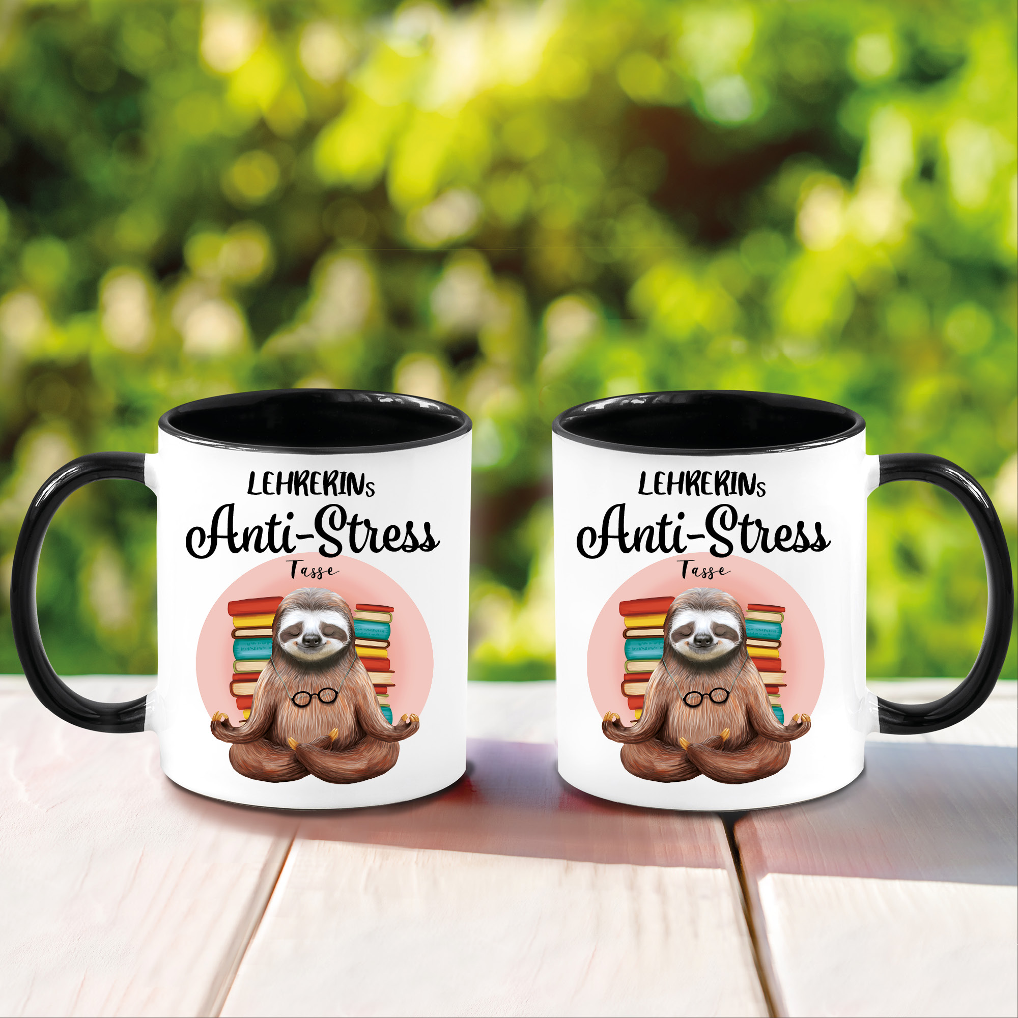 Auf dem Bild ist das Produkt: Tasse bedruckt mit Faultier Lehrerins Anti-Stress Tasse, Geschenk Kaffeetasse Kaffeebecher zum Preis von €18.9 abgebildet.