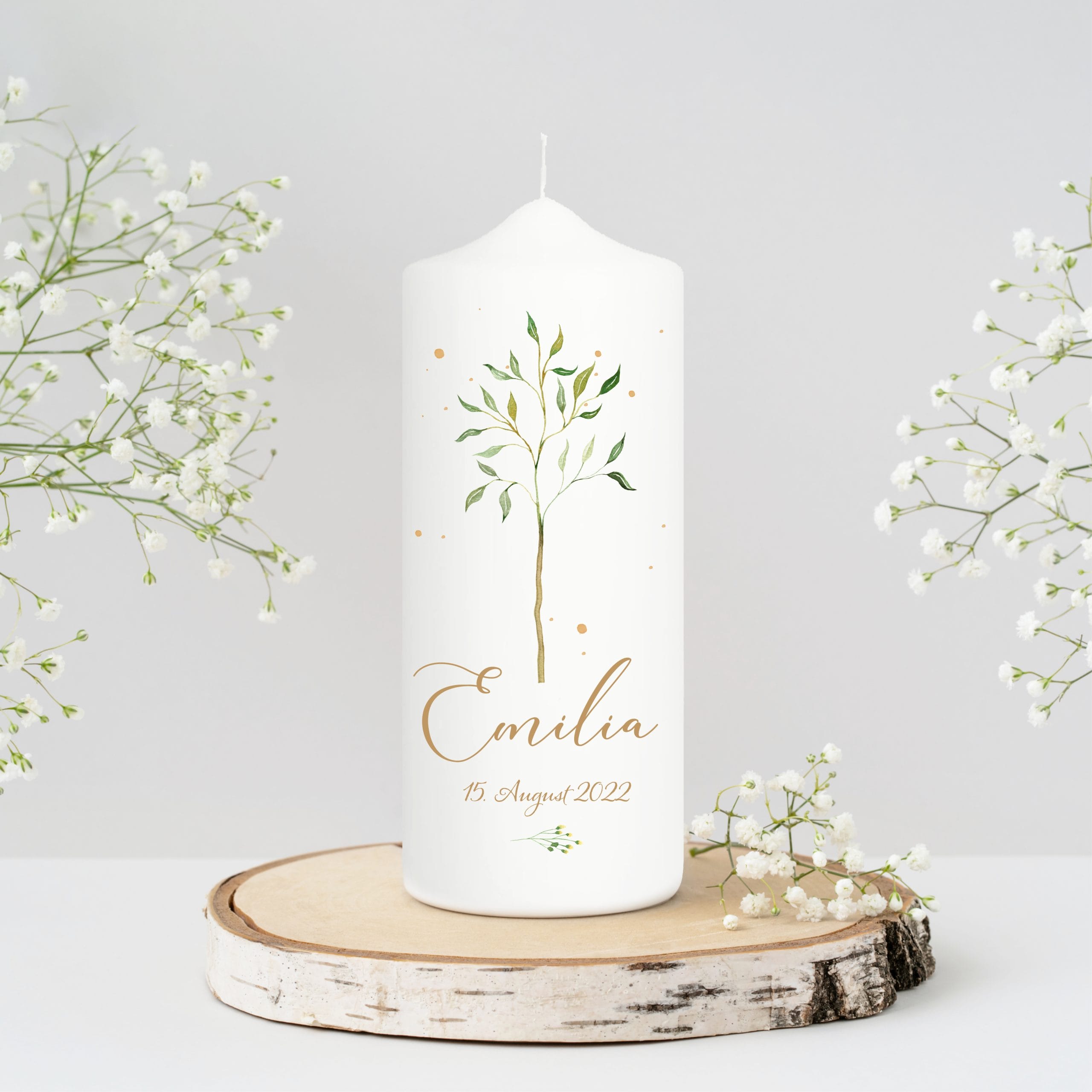 Auf dem Bild ist das Produkt: Taufkerze oder Kerze zur Geburt Junge Mädchen junger Baum Bäumchen pastell mit Namen Datum und Spruch zum Preis von €5.9 abgebildet.