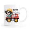 Auf dem Bild ist das Produkt: Kindertasse Tasse Hund im Feuerwehrauto personalisiert Wunschname Einschulungsgeschenk zum Preis von €18.9 abgebildet.