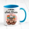 Auf dem Bild ist das Produkt: Tasse bedruckt mit Faultier Lehrerins Anti-Stress Tasse, Geschenk Kaffeetasse Kaffeebecher zum Preis von €18.9 abgebildet.