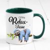 Auf dem Bild ist das Produkt: Geschenkidee Tasse bedruckt, "Relax Tasse" personalisiert mit Namen, Geburtstagsgeschenk, Faultier im Pyjama auf Ast, Vatertagsgeschenk zum Preis von €18.9 abgebildet.