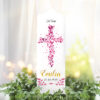 Auf dem Bild ist das Produkt: Taufkerze Junge Mädchen Baum Heiliges Kreuz pinke Blätter Kerze zur Taufe mit Namen, Datum und eigenem, vorgegebenem oder keinem Taufspruch zum Preis von €5.9 abgebildet.