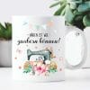 Auf dem Bild ist das Produkt: Bedruckte Tasse Nähen ist wie zaubern können Nähmaschine weiß Geschenk Geburtstag 330 ml zum Preis von €15.90 abgebildet.