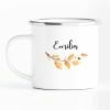 Auf dem Bild ist das Produkt: Kindertasse Emaille Becher Igel und Blätter Herbst mit Namen zum Preis von €18.9 abgebildet.