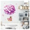 Auf dem Bild ist das Produkt: Wandtattoo Mädchen Heißluftballon Kinderzimmer Waschbär Hase Blumen rosa lila Farbiges Wandbild zum Preis von €24.9 abgebildet.