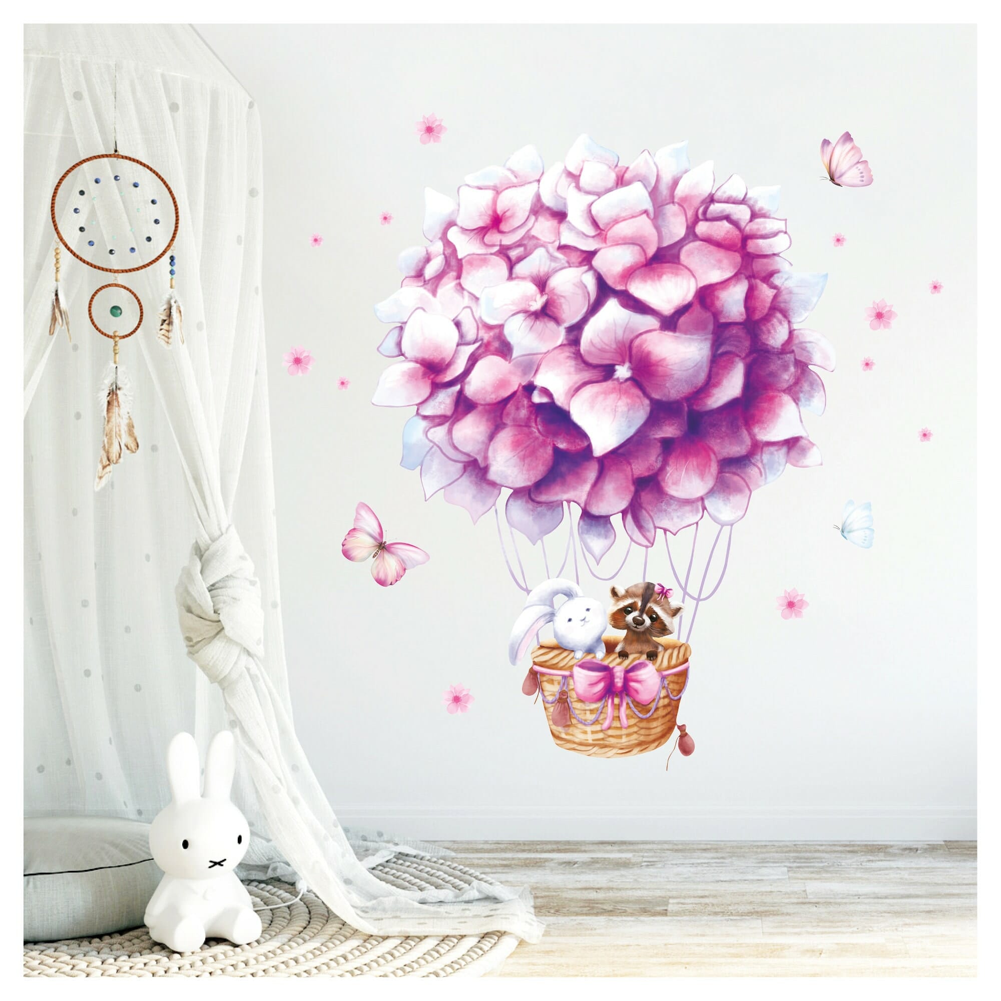 Wandtattoo Kinderzimmer Mädchen Heißluftballon Waschbär Hase Blumen rosa lila Farbiges Wandbild