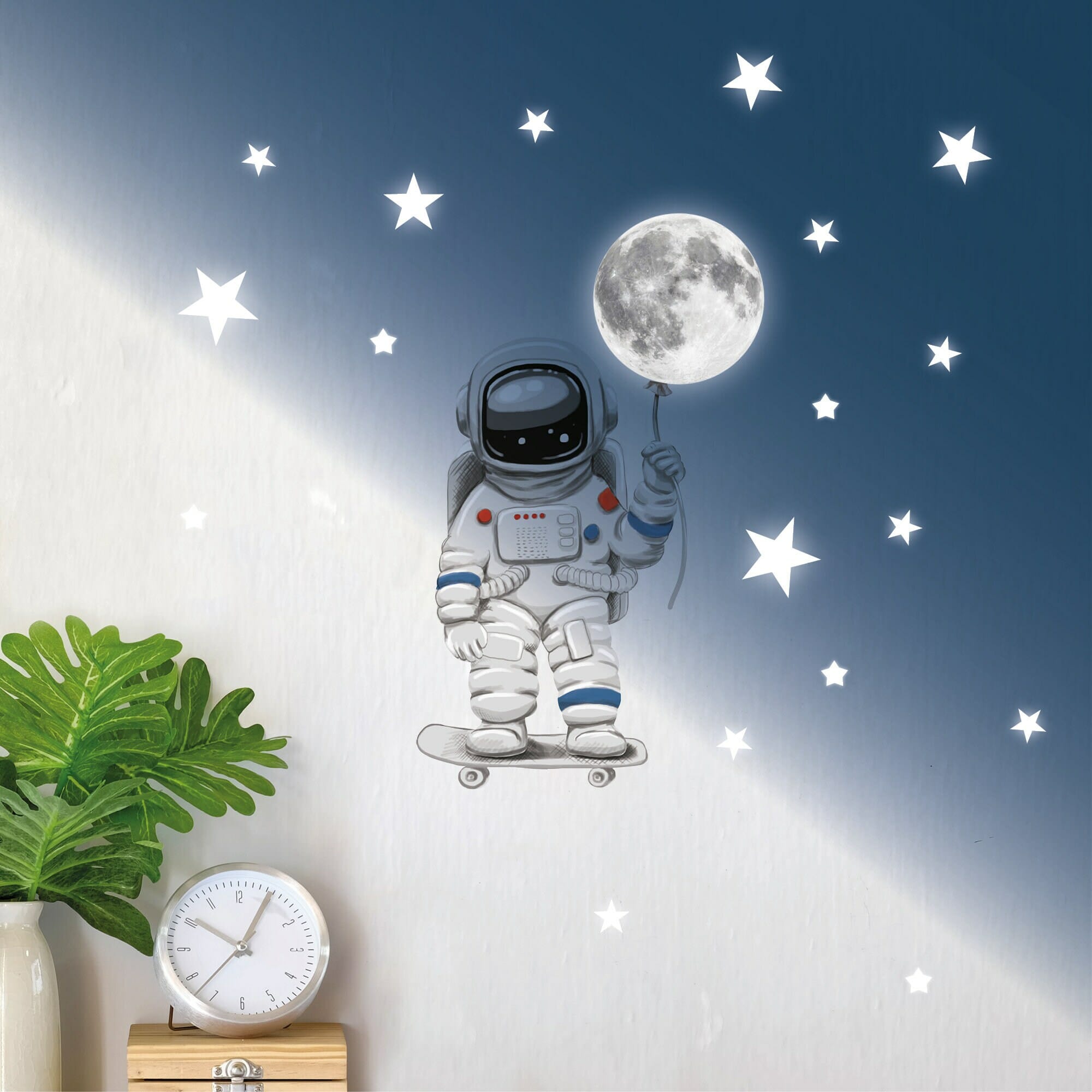 Leuchtaufkleber Astronaut Skater Mond Weltall, leuchtend und fluoreszierende Sterne, leuchten im Dunklen
