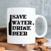 Auf dem Bild ist das Produkt: Tasse bedruckt mit einer Bieflasche und dem Spruch Save water, drink Beer. Geburtstagsgeschenk Vati Kaffeetasse Kaffeebecher zum Preis von €16.9 abgebildet.
