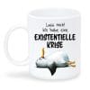 Auf dem Bild ist das Produkt: Tasse bedruckt Möwe Lass mich. Ich habe eine existenzielle Krise Becher lustiger Spruch maritim zum Preis von €16.9 abgebildet.