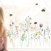 Auf dem Bild ist das Produkt: Fensterbild Frühling Ostern Wildgras Gräser Blumenwiese mit Hummeln, Fensterdekoration zum Preis von €13.90 abgebildet.