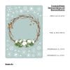 Auf dem Bild ist das Produkt: Wiederverwendbar Fensterbild Weihnachten Kranz aus Zweigen mit Tannengrün und Baumwolle Holzoptik zum Preis von €13.90 abgebildet.