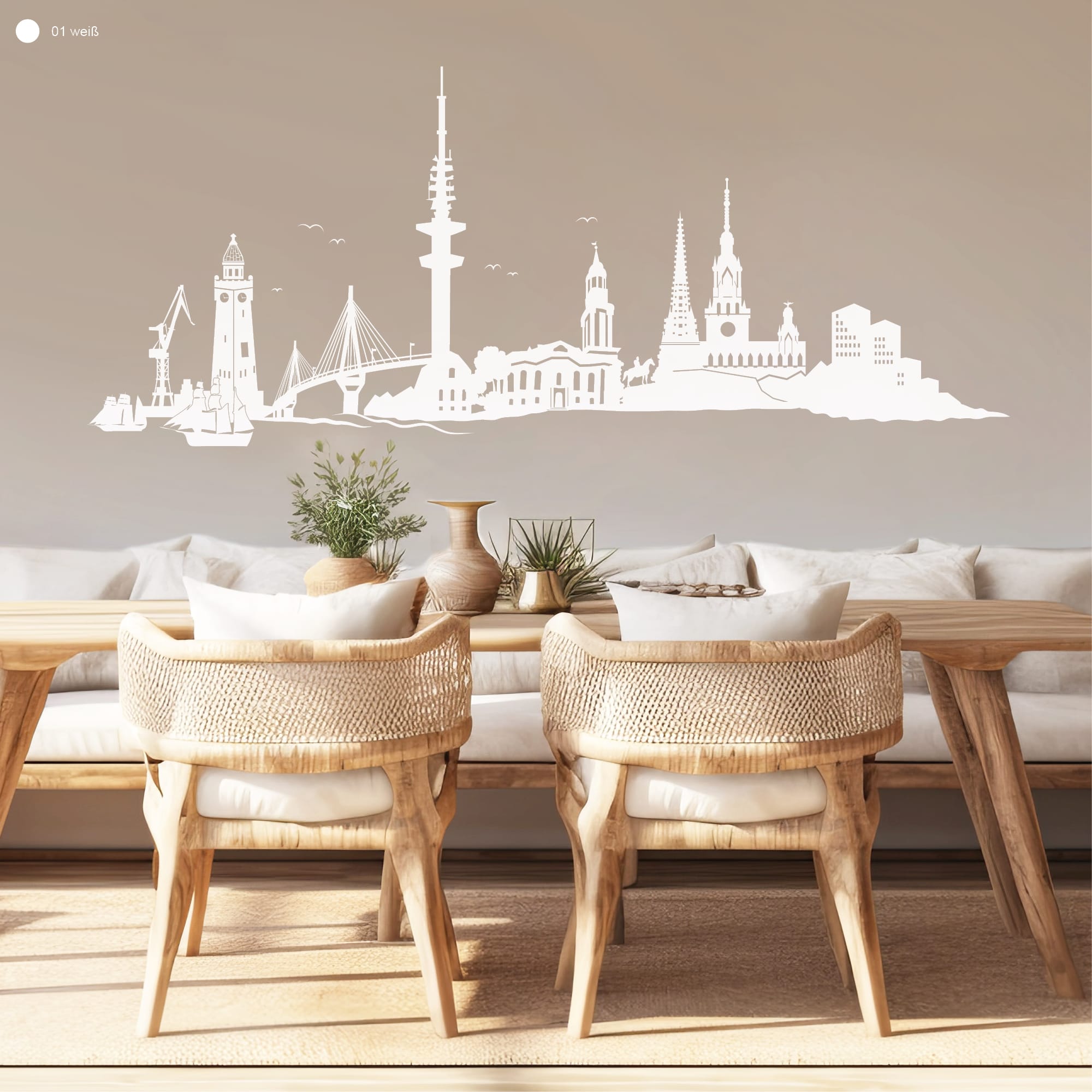 Auf dem Bild ist das Produkt: Wandtattoo Wandaufkleber Hamburg Skyline Dekoration zum Preis von €16.90 abgebildet.
