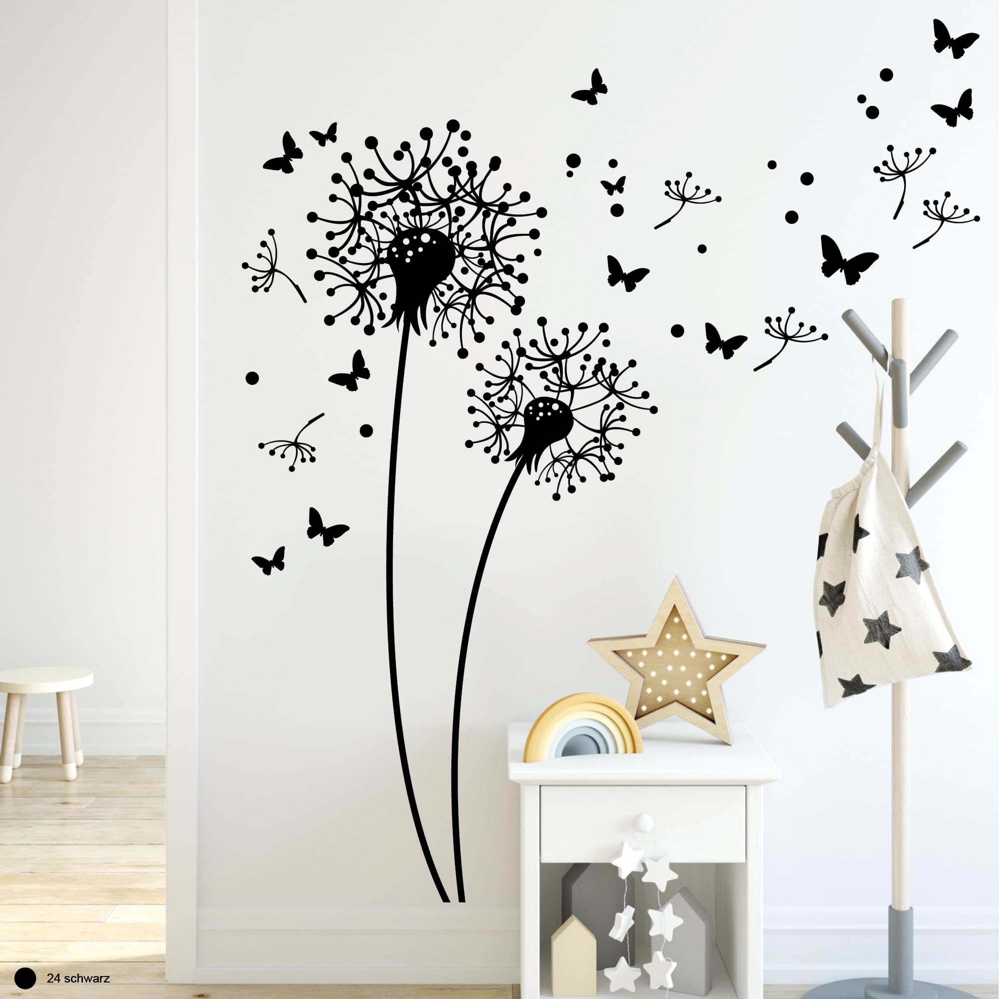 Auf dem Bild ist das Produkt: Wandtattoo Pusteblumen mit Pollen und Schmetterlinge Dekoration zum Preis von €29.9 abgebildet.