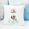 Auf dem Bild ist das Produkt: Kissen Geburt Waschbär mit Luftballons mit Namen und Geburtsdatum, Geschenk zur Geburt, personalisiertes Geburtskissen zum Preis von €16.90 abgebildet.