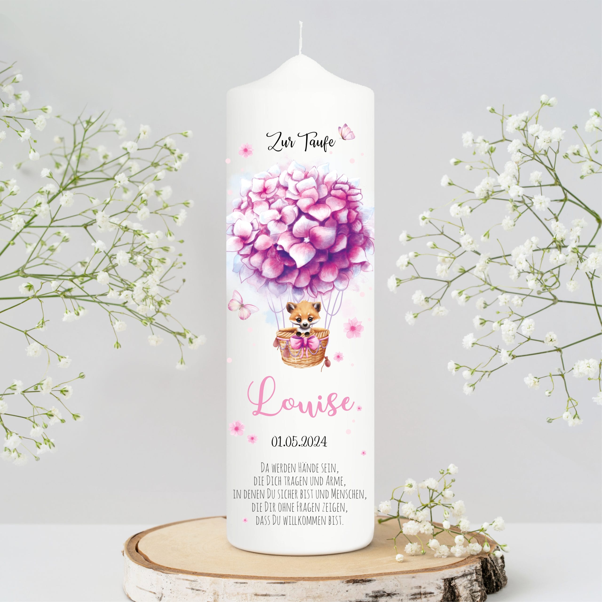 Auf dem Bild ist das Produkt: Taufkerze Junge Mädchen Heißluftballon Fuchs Blumen bedruckt personalisiert Kerze Kind Kirche zum Preis von €5.9 abgebildet.