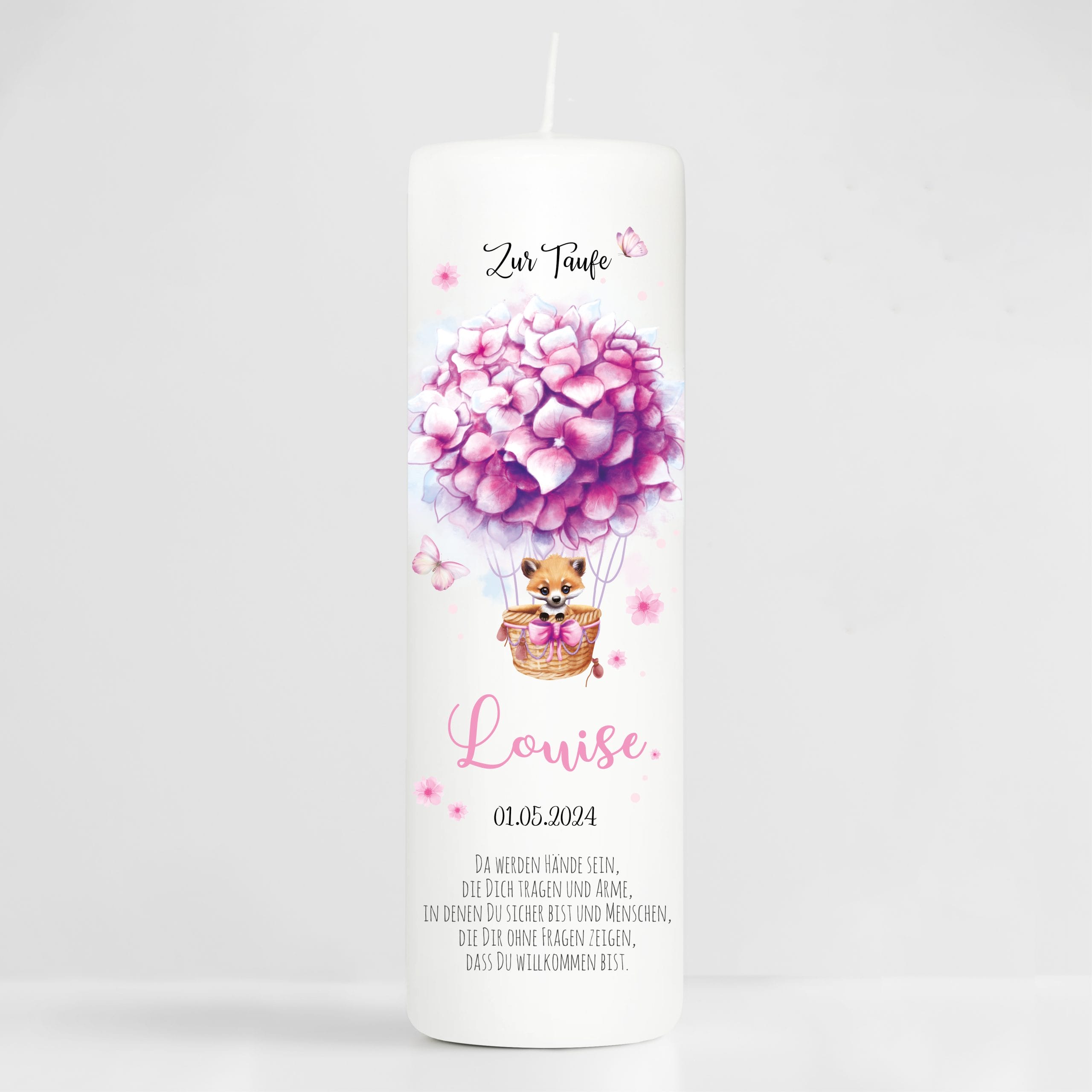 Auf dem Bild ist das Produkt: Taufkerze Junge Mädchen Heißluftballon Fuchs Blumen bedruckt personalisiert Kerze Kind Kirche zum Preis von €5.9 abgebildet.