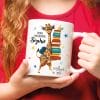 Auf dem Bild ist das Produkt: Personalisierte Tasse aus Keramik bedruckt Giraffe mit Wunschnamen und Datum Einschulung 330 ml Geschenk zum Schulanfang zum Preis von €16.9 abgebildet.