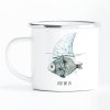 Auf dem Bild ist das Produkt: Bedruckter Emaille Campingbecher Fisch mit Haifischflosse Just do it! Geschenk Geburtstag zum Preis von €18.9 abgebildet.