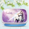 Auf dem Bild ist das Produkt: Brotdose Fantasy Einhorn Mädchen personalisiert mit Wunschnamen Schule Geschenk Geburtstag oder Einschulung zum Preis von €19.90 abgebildet.