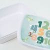 Auf dem Bild ist das Produkt: Brotdose mit Zahlen und Tieren personalisiert mit Wunschnamen Schule Geschenk Einschulung, Geschenk Geburtstag, Einschulungsgeschenk zum Preis von €19.90 abgebildet.