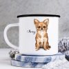 Auf dem Bild ist das Produkt: Campingbecher Emaille Hund Chihuahua mit Wunschname Emaille Tasse zum Preis von €18.9 abgebildet.