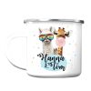 Auf dem Bild ist das Produkt: Emaille Campingbecher Lama und Giraffe personalisiert mit Wunschname Outdoorgeschirr Geschenk Geburtstag zum Preis von €18.9 abgebildet.