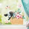 Auf dem Bild ist das Produkt: Fensterbild Frühling Ostern Welpe Hund in Kiste mit Blumen Schmetterlingen Fensterdeko Kinderzimmer Kind, Osterdeko, Frühlingsdeko zum Preis von €13.90 abgebildet.