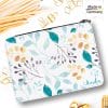 Auf dem Bild ist das Produkt: Gefüllte Federtasche Federmappe mit floralem Motiv personalisiert mit Wunschnamen, Geschenk Geburtstag, Einschulungsgeschenk zum Preis von €29.9 abgebildet.