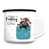 Auf dem Bild ist das Produkt: Individueller Emaille Campingbecher Waschbär Geschenk Geburtstag Kindertasse zum Preis von €18.9 abgebildet.