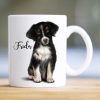 Auf dem Bild ist das Produkt: Keramiktasse bedruckt Hund Australian Shepherd mit Wunschnamen Kaffeetasse personalisiert Geschenk Geburtstag 330 ml zum Preis von €18.9 abgebildet.