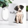 Auf dem Bild ist das Produkt: Keramiktasse bedruckt Hund Australian Shepherd mit Wunschnamen Kaffeetasse personalisiert Geschenk Geburtstag 330 ml zum Preis von €18.9 abgebildet.