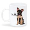 Auf dem Bild ist das Produkt: Keramiktasse bedruckt Hund Deutscher Schäferhund mit Wunschnamen Kaffeetasse personalisiert Geschenk Geburtstag 330 ml zum Preis von €18.9 abgebildet.