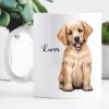 Auf dem Bild ist das Produkt: Keramiktasse bedruckt Hund Golden Retriever mit Wunschnamen Kaffeetasse personalisiert Geschenk Geburtstag 330 ml zum Preis von €18.9 abgebildet.