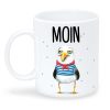 Auf dem Bild ist das Produkt: Keramiktasse Möwe mit Pullover Moin maritim Geschenkidee Geburtstag Kaffeetasse 330 ml zum Preis von €15.90 abgebildet.